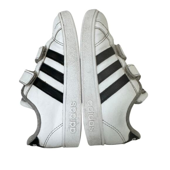 Adidas Kids Advantage Sneakers Velcro White Black Stripes Size 9K Toddler Boy - Picture 6 of 9